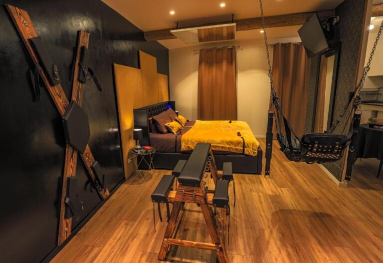 loveroom croix standre grasse 768x527